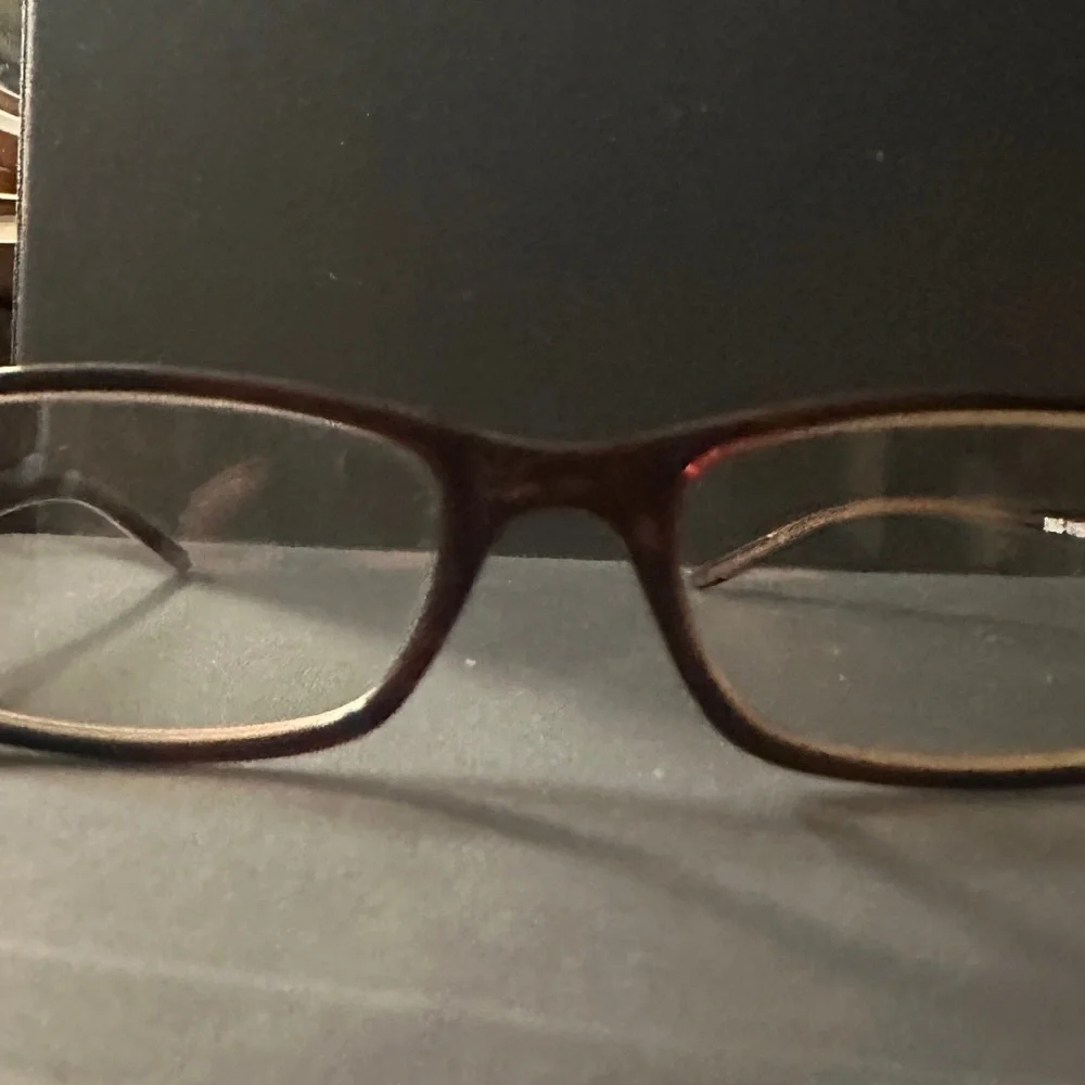 D&G rubbing eyeglass 140